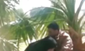 Khi các cửa phòng khách sạn đóng cửa, sau đó hai cơ bắp màu xanh da đen ngay lập tức nhảy vào nhau, và trở thành một ấm vuốt ve. Đầu tiên, họ liếm của nhau to, và sau đó là người đồng tính bắt đầu chơi nhau trong biến. Một hoạt động tác một người đàn ông da đen với nhiệt tình như vậy trong một da đen hậu môn mà một người đàn ông đồng tính rên rỉ như một người tai phim sex nhat ban khong che phụ nữ trong khi một người đàn ông của mình mông với ông béo, búp bê.