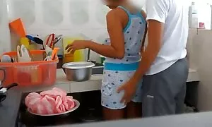 Người đàn ông với bộ bông phim sex nhat bản khong che tai của mình tai triệu tập một thư ký mới của thương mại vụ tới văn phòng của ông. Và ngay sau khi một người phụ nữ sexy với đôi chân dài, xuất hiện trước mặt anh, ông ngay lập tức đã mong muốn con một cô gái trẻ. Hắn không thể từ chối những ông chủ và quyết định đến lượt mình. Họ bắt đầu với thực tế là các đầu bếp cô ngọt ngào và ấm áp âm hộ rất nhiệt tình, và sau đó đưa thằng nhỏ của ông vào miệng và làm những bitch nó.