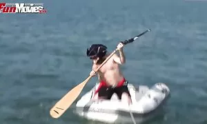 Người châu Á cũng đã mong muốn. Ví dụ, mặc màu đỏ tươi gót chân, và đi tản lạc. Này đồi trụy người phụ nữ quyết định để đáp ứng ý tưởng bất chợt bởi một màu xám người đàn ông đẹp trai. phim sex nhat ban dit nhau khong che Cô chân dài trước mặt anh ta và rên rỉ đắm cho mình lên để chết tiệt nhanh chóng và không thương tiếc.